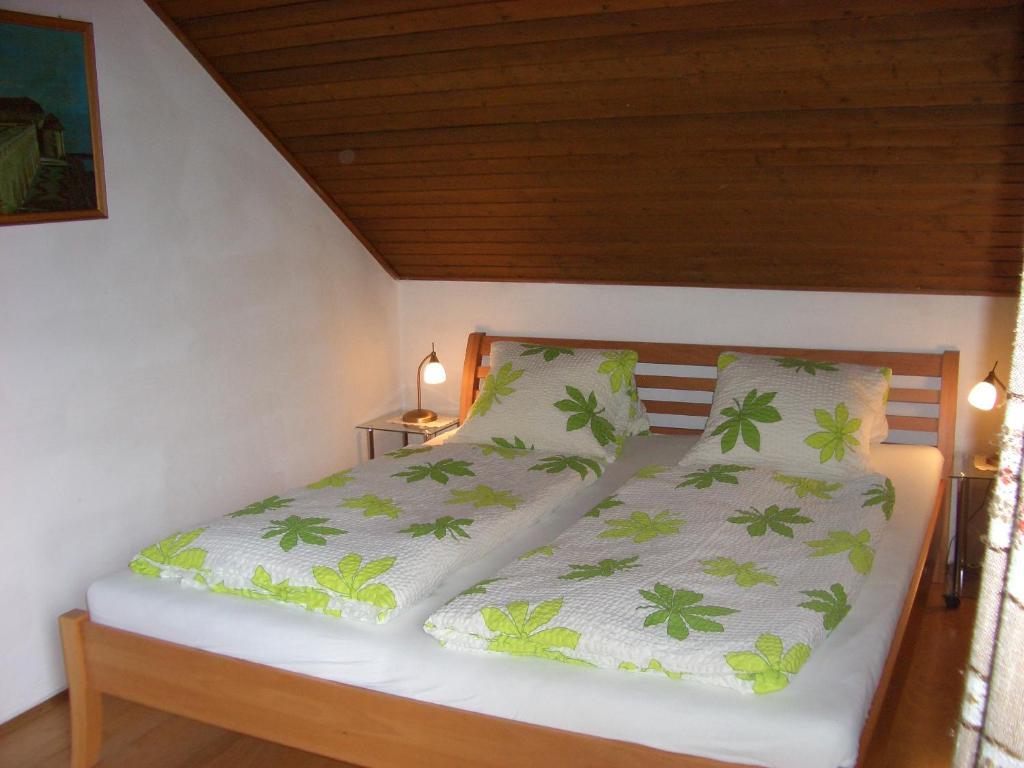 Haus Osterrieder Apartment Sankt Michael im Lungau Luaran gambar